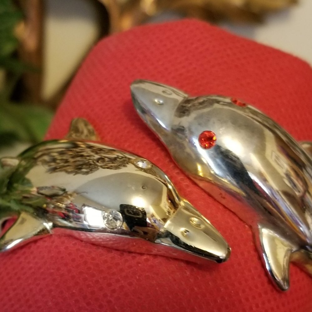 Vintage Spring Dbl Dolphin Gold & Silver Bracelet